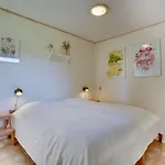 Vakantiehuis Laiurenty - 1km From The Sea By Interhome