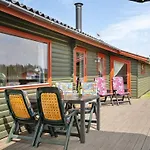 Vakantiehuis Laiurenty - 1km From The Sea By Interhome *