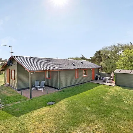 Laiurenty - 1km From The Sea By Interhome Nyaraló *