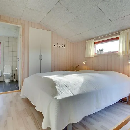 Laiurenty - 1km From The Sea By Interhome Nyaraló *