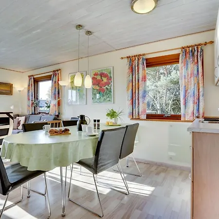 Laiurenty - 1km From The Sea By Interhome *