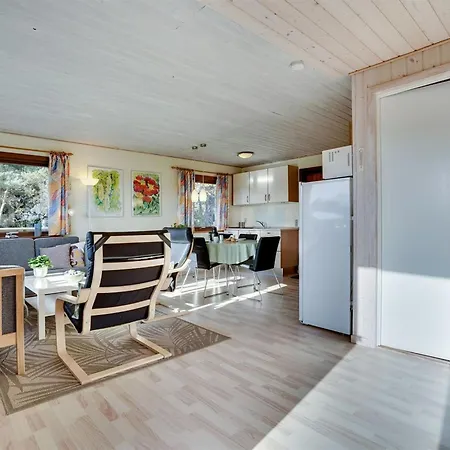 Laiurenty - 1km From The Sea By Interhome Nyaraló *