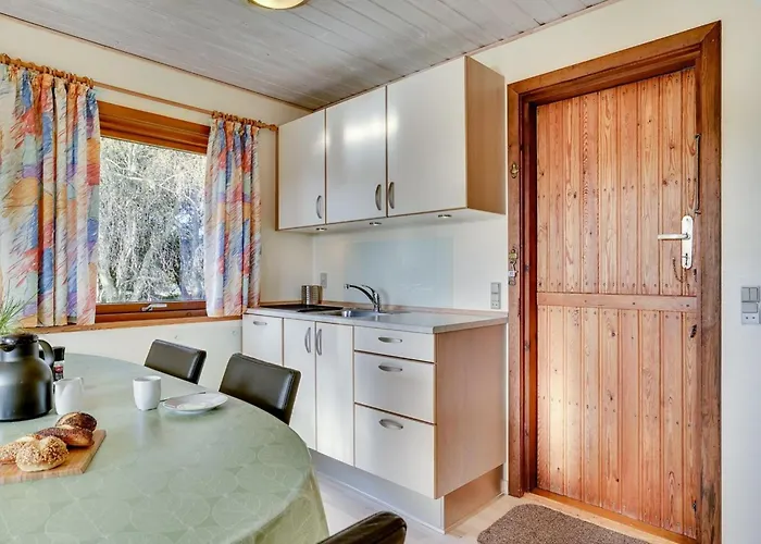 Laiurenty - 1km From The Sea By Interhome *